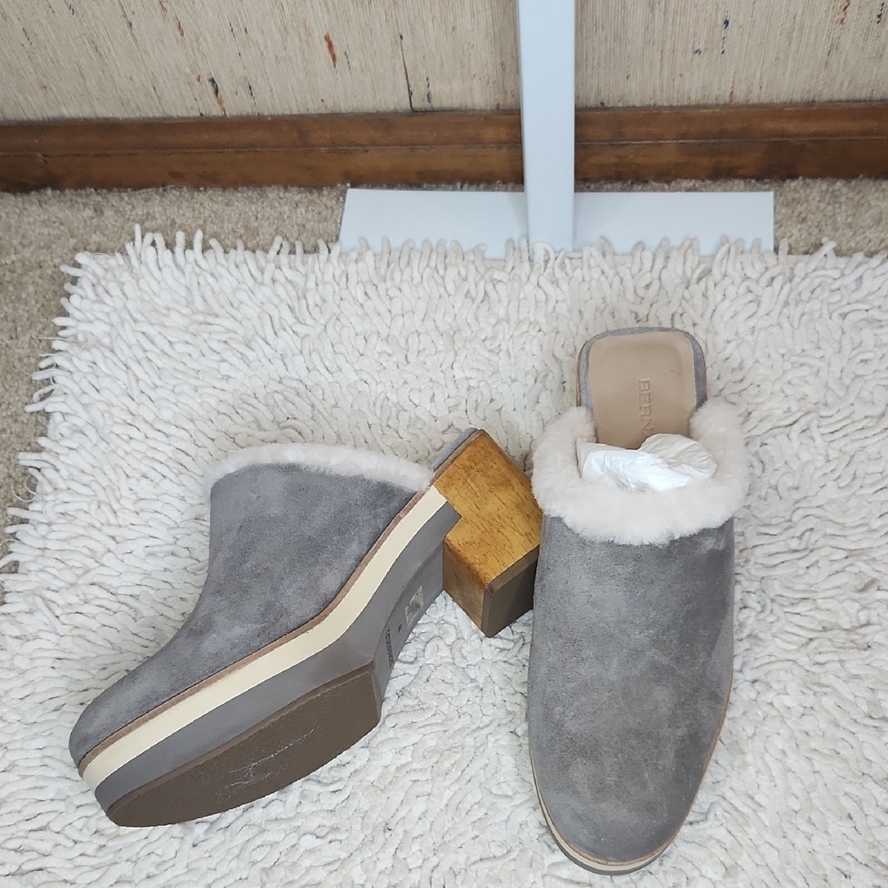 Women's Gray Suede Mules with Faux Fur Lining